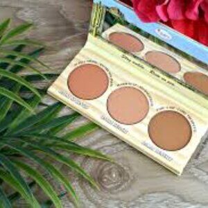 NWT The Balm Girls Getaway Trio